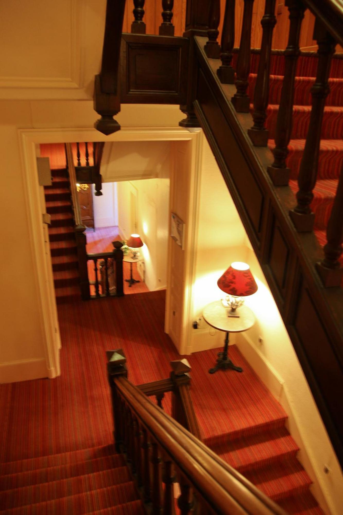 Logis Hotel Des Bains Жерарме Экстерьер фото